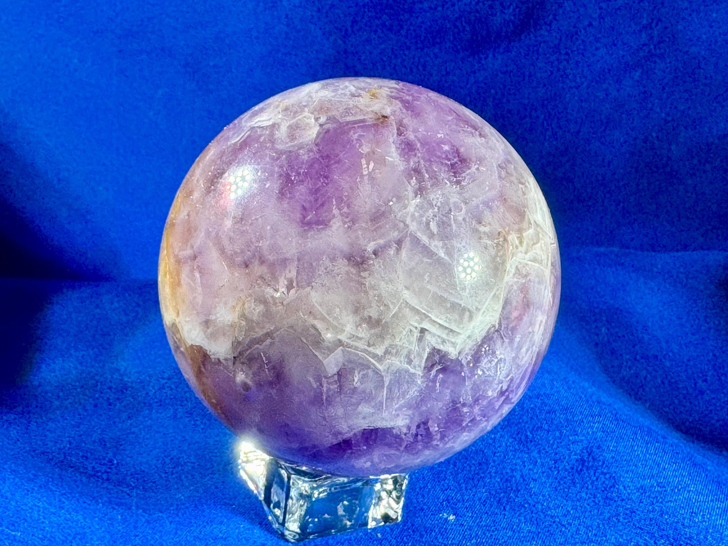 Dream Amethyst & Flower Agate Sphere – 400g | 66mm